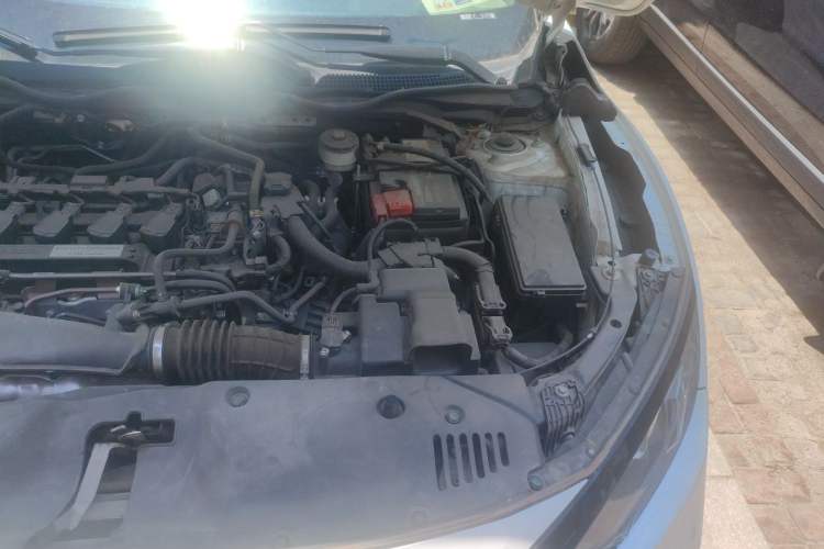 Used Honda Civic 2019 220TURBO CVT Dynamic Edition China VI Engine Bay Left