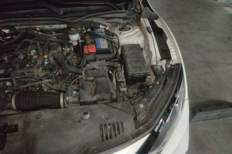 Used Honda Civic 2019 220TURBO CVT Dynamic Edition China VI Engine Bay Left