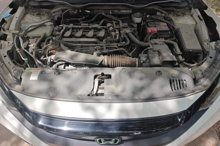 Used Honda Civic 2019 220TURBO CVT Power Edition China VI Emission Standard Engine Bay