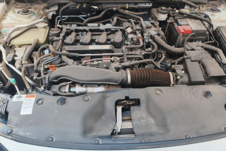 Used Honda Civic 2019 220TURBO CVT Dynamic Edition China VI Emission Standard Engine Bay