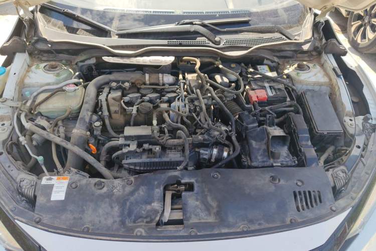 Used Honda Civic 2019 180TURBO CVT Shangdong Edition China VI Engine Bay