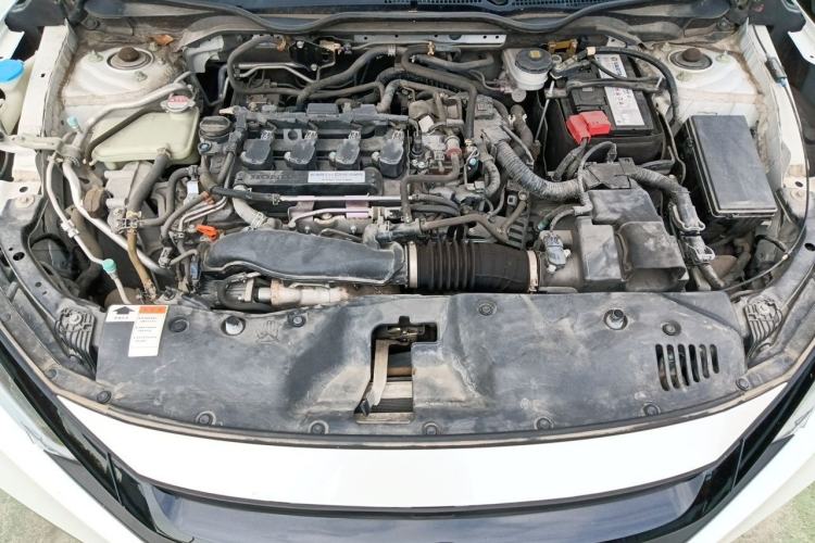 Used Honda Civic 2019 220TURBO CVT Dynamic Edition China VI Engine Bay