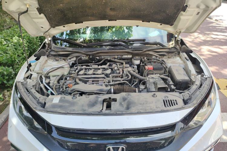 Used Honda Civic 2019 220TURBO CVT Dynamic Edition China VI Engine Bay