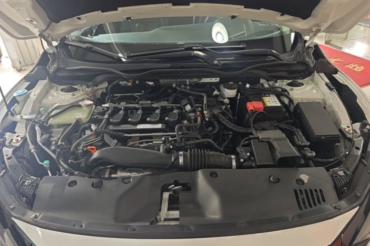Used Honda Civic 2019 220TURBO CVT Dynamic Edition China VI Engine Bay