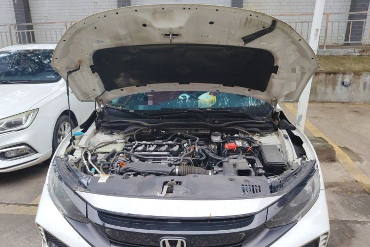 Used Honda Civic 2019 220TURBO CVT Dynamic Edition China VI Engine Bay