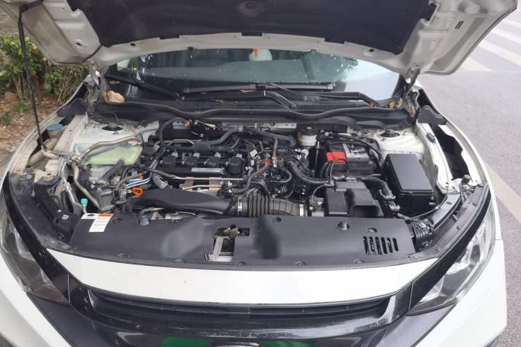 Used Honda Civic 2019 220TURBO CVT Dynamic Edition China V Engine Bay