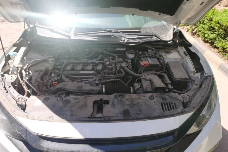 Used Honda Civic 2019 220TURBO CVT Dynamic Edition China VI Engine Bay