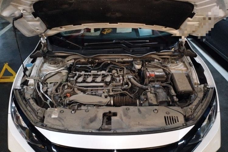 Used Honda Civic 2019 220TURBO CVT Dynamic Edition China VI Emission Standard Engine Bay
