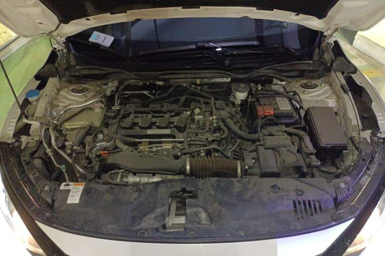 Used Honda Civic 2019 220TURBO CVT Dynamic Edition China VI Engine Bay