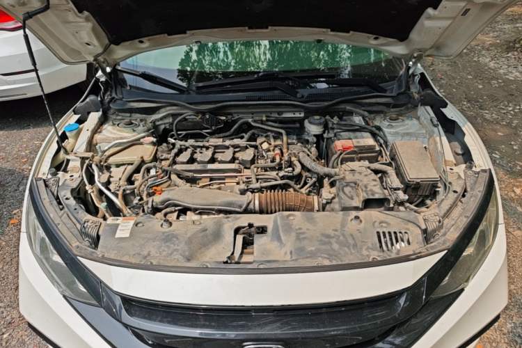 Used Honda Civic 2019 220TURBO CVT Dynamic Edition China VI Emission Standard Engine Bay