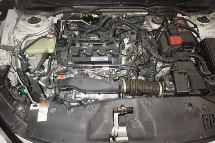 Used Honda Civic 2019 220TURBO CVT Dynamic Edition China V Emission Standard Engine Bay