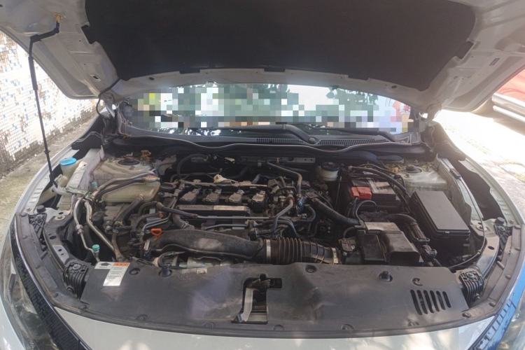 Used Honda Civic 2019 220TURBO CVT Dynamic Edition China V Emission Standard Engine Bay