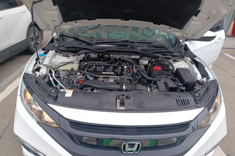 Used Honda Civic 2019 220TURBO CVT Dynamic Edition China V Engine Bay