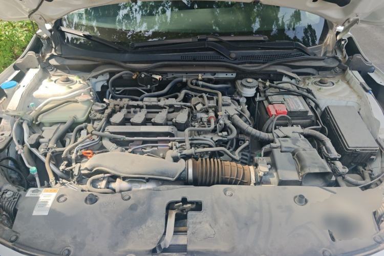 Used Honda Civic 2019 220TURBO CVT Dynamic Edition China VI Engine Bay