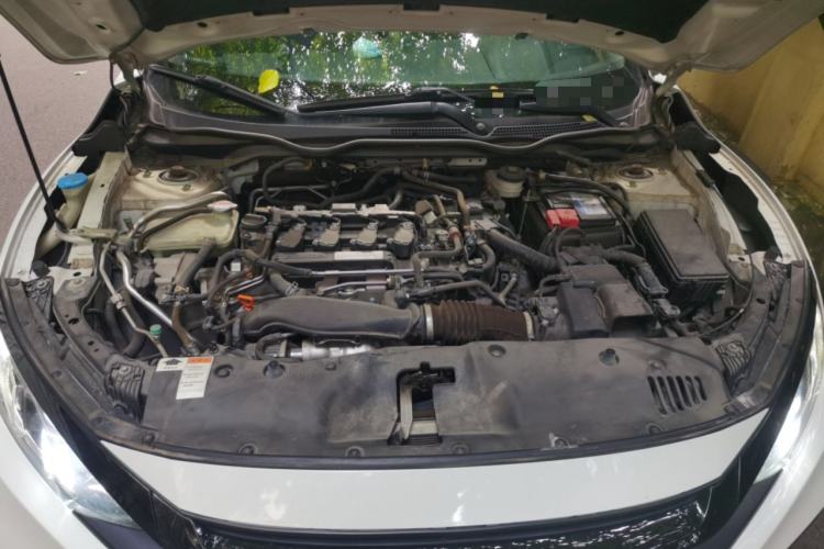 Used Honda Civic 2019 220TURBO CVT Dynamic Edition China VI Engine Bay