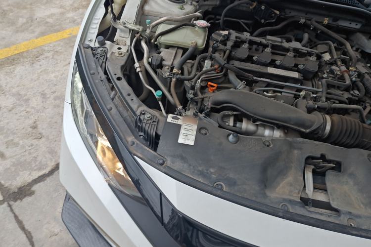 Used Honda Civic 2019 220TURBO CVT Dynamic Edition China VI Engine Bay Right