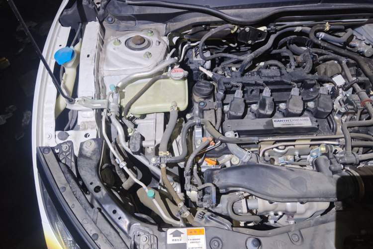 Used Honda Civic 2019 220TURBO CVT Dynamic Edition China VI Engine Bay Right