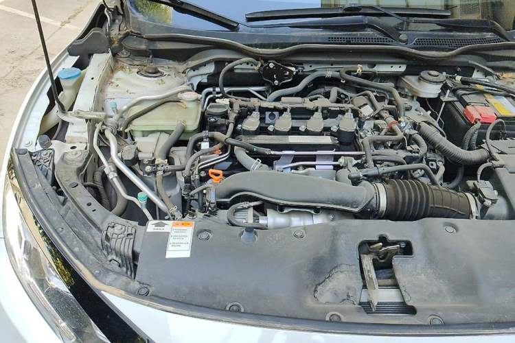 Used Honda Civic 2019 220TURBO Manual Jinkong Edition China VI Engine Bay Right