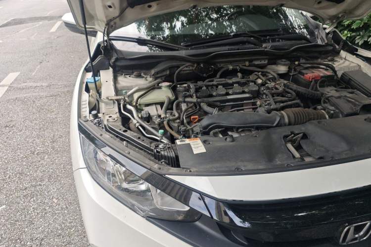 Used Honda Civic 2019 220TURBO CVT Dynamic Edition China VI Engine Bay Right