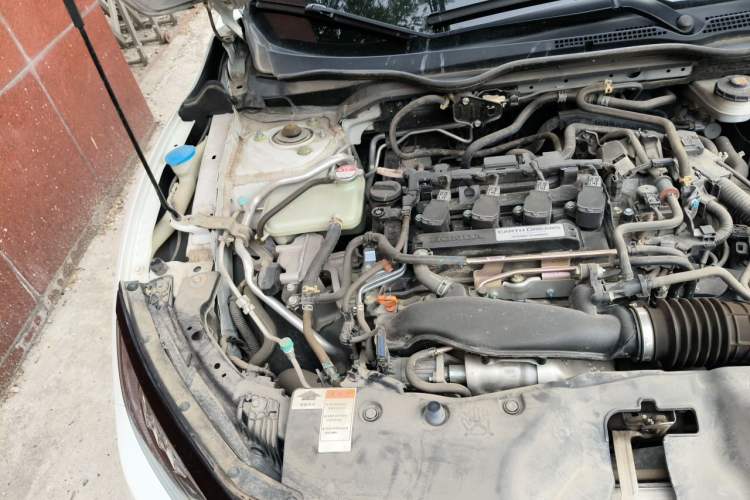 Used Honda Civic 2019 220TURBO CVT Power Edition China VI Emission Standard Engine Bay Right