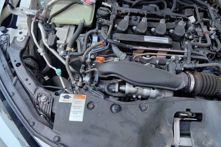 Used Honda Civic 2019 220TURBO CVT Dynamic Edition China VI Engine Bay Right