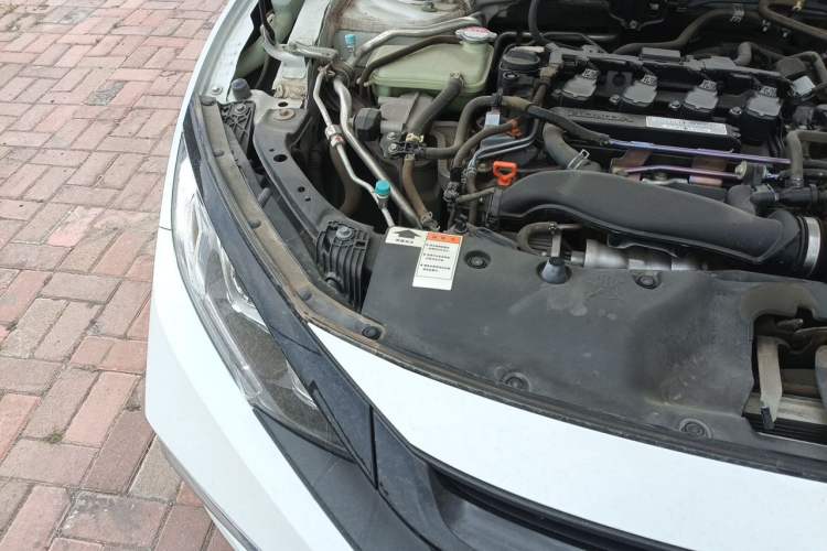 Used Honda Civic 2019 220TURBO CVT Dynamic Edition China VI Engine Bay Right