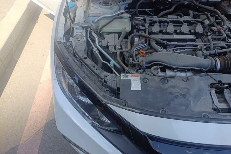 Used Honda Civic 2019 220TURBO CVT Dynamic Edition China VI Engine Bay Right