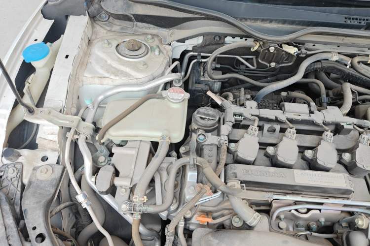 Used Honda Civic 2019 220TURBO CVT Dynamic Edition China V Engine Bay Right