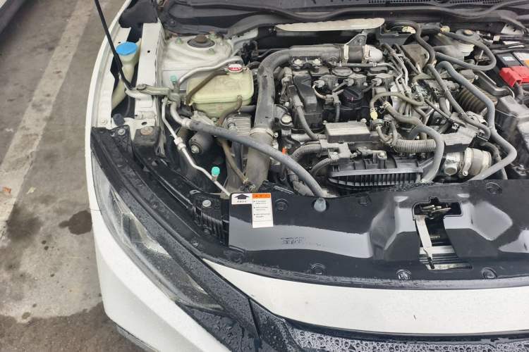 Used Honda Civic 2019 180TURBO CVT Shangqing Edition China VI Engine Bay Right