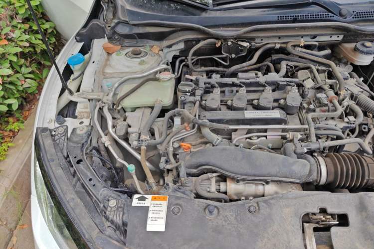 Used Honda Civic 2019 220TURBO CVT Dynamic Edition China VI Engine Bay Right