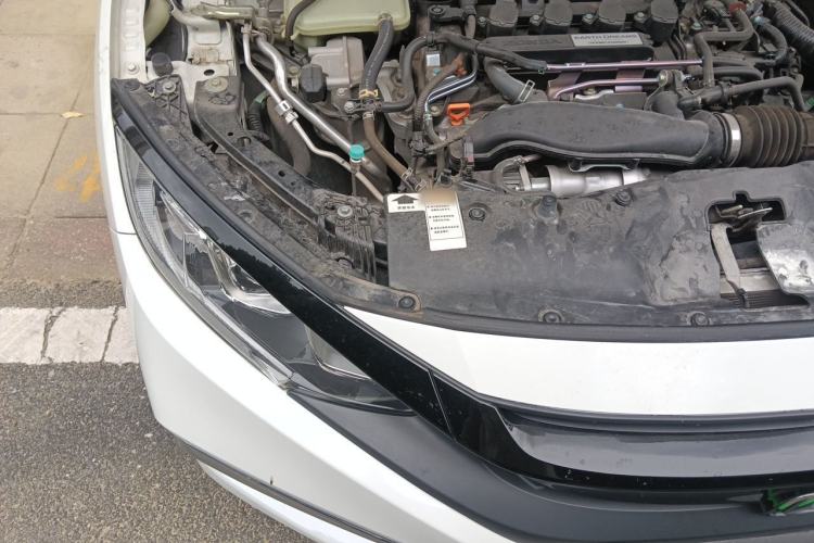 Used Honda Civic 2019 220TURBO CVT Dynamic Edition China VI Engine Bay Right