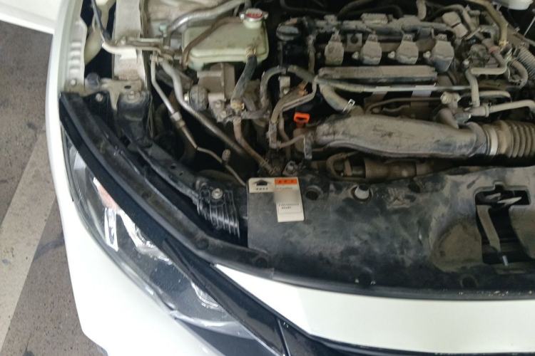 Used Honda Civic 2019 220TURBO CVT Dynamic Edition China VI Engine Bay Right