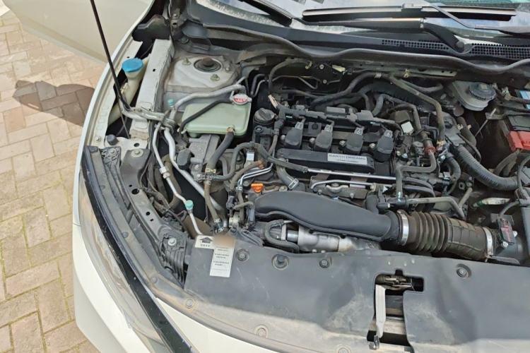Used Honda Civic 2019 220TURBO CVT Power Edition China VI Emission Standard Engine Bay Right