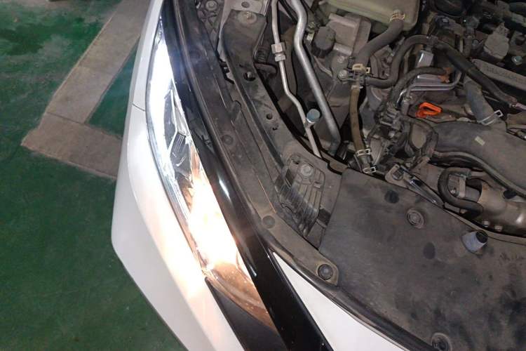 Used Honda Civic 2019 220TURBO CVT Dynamic Edition China VI Engine Bay Right