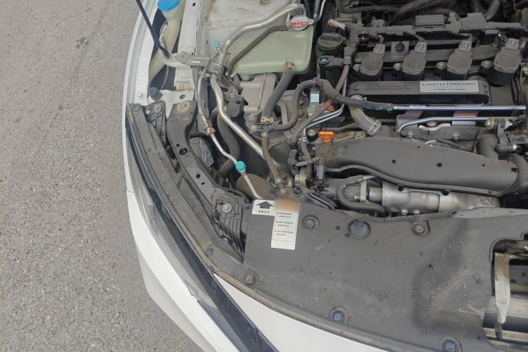Used Honda Civic 2019 220TURBO CVT Dynamic Edition China VI Engine Bay Right
