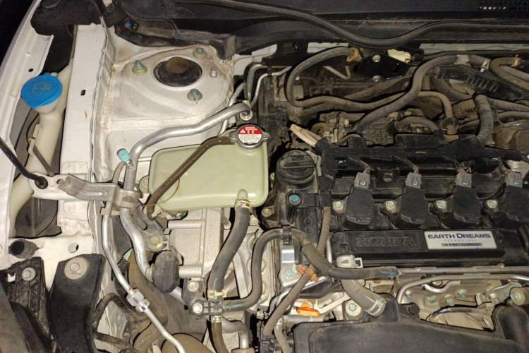 Used Honda Civic 2019 220TURBO CVT Dynamic Edition China V Engine Bay Right