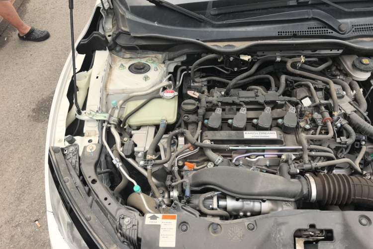 Used Honda Civic 2019 220TURBO CVT Dynamic Edition China VI Engine Bay Right