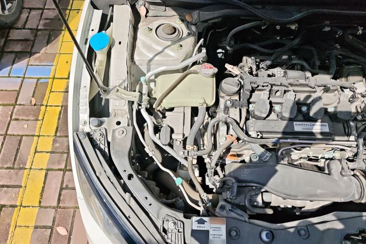 Used Honda Civic 2019 220TURBO CVT Dynamic Edition China VI Engine Bay Right
