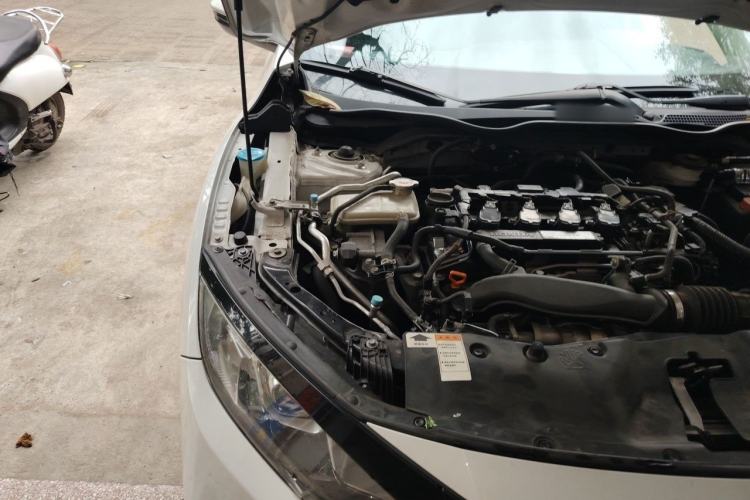 Used Honda Civic 2019 220TURBO CVT Dynamic Edition China V Engine Bay Right