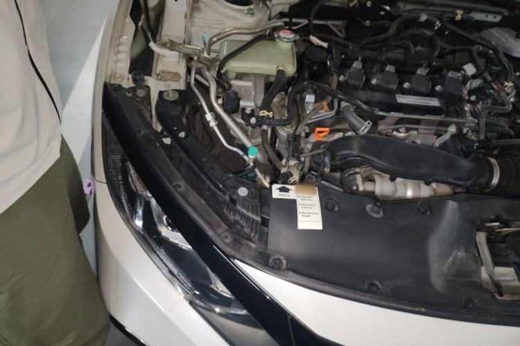 Used Honda Civic 2019 220TURBO CVT Dynamic Edition China VI Engine Bay Right