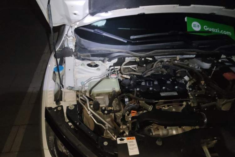 Used Honda Civic 2019 220TURBO CVT Dynamic Edition China VI Emission Standard Engine Bay Right