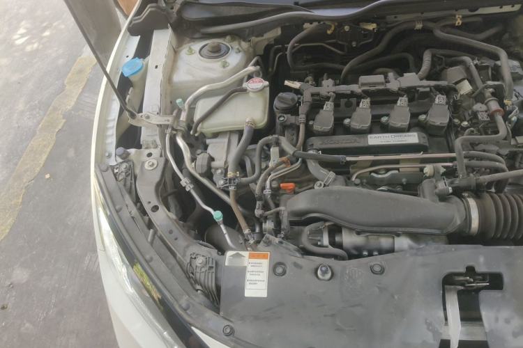 Used Honda Civic 2019 220TURBO CVT Dynamic Edition China VI Engine Bay Right