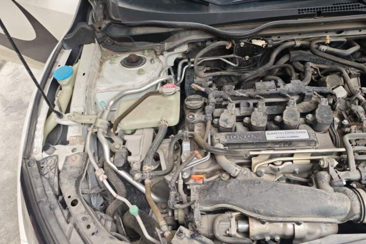 Used Honda Civic 2019 220TURBO CVT Dynamic Edition China VI Engine Bay Right