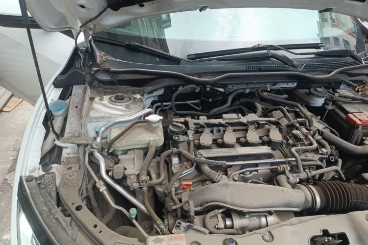 Used Honda Civic 2019 220TURBO CVT Dynamic Edition China VI Engine Bay Right