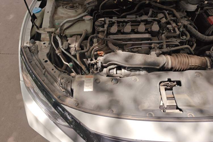 Used Honda Civic 2019 220TURBO CVT Power Edition China VI Emission Standard Engine Bay Right
