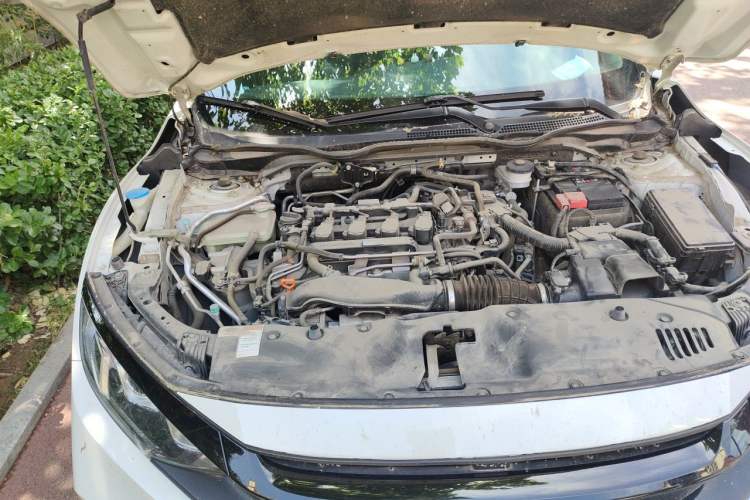 Used Honda Civic 2019 220TURBO CVT Dynamic Edition China VI Engine Bay Right