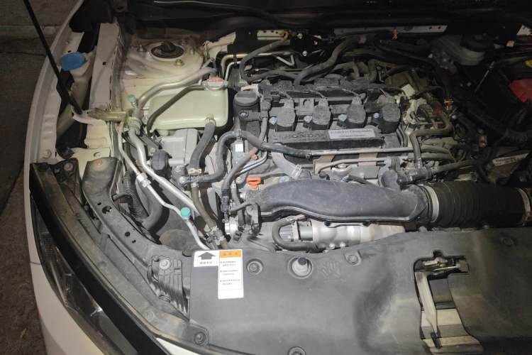 Used Honda Civic 2019 220TURBO CVT Dynamic Edition China VI Emission Standard Engine Bay Right