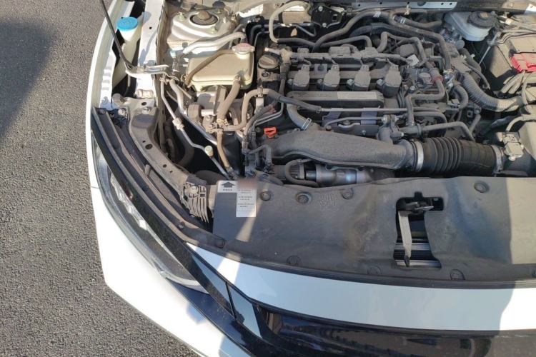 Used Honda Civic 2019 220TURBO CVT Dynamic Edition China VI Engine Bay Right