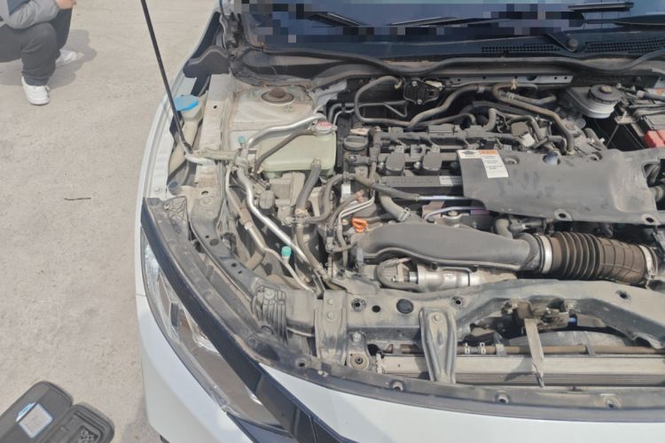 Used Honda Civic 2019 220TURBO CVT Dynamic Edition China VI Emission Standard Engine Bay Right