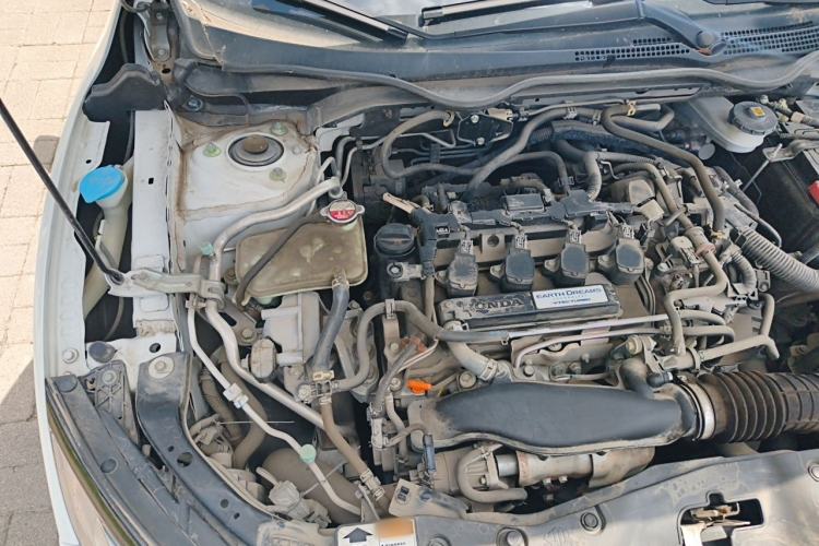 Used Honda Civic 2019 220TURBO CVT Dynamic Edition China VI Engine Bay Right